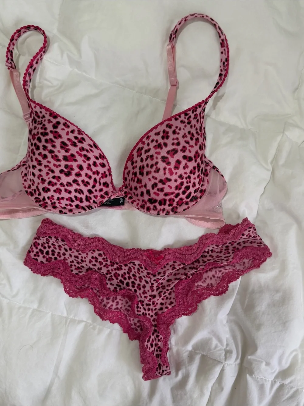 Vintage Victoria's Secret Pink Leopard Lace Bra & Thong Set
